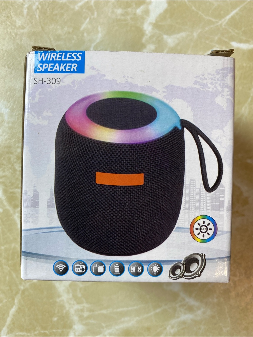 SH-309 Wireless Portable Speaker - red with RGB Light
